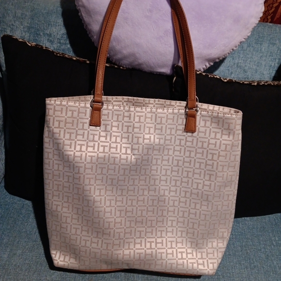 Tommy Hilfiger Tote Signature TH Brown Shopping Handbag semi new bag - Picture 4 of 6